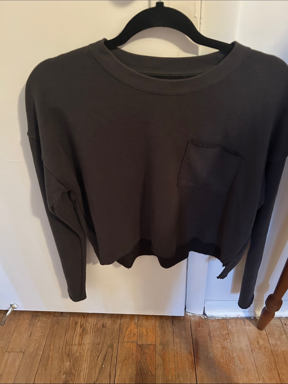 aerie Cropped Crewneck Sweatshirt in Charcoal